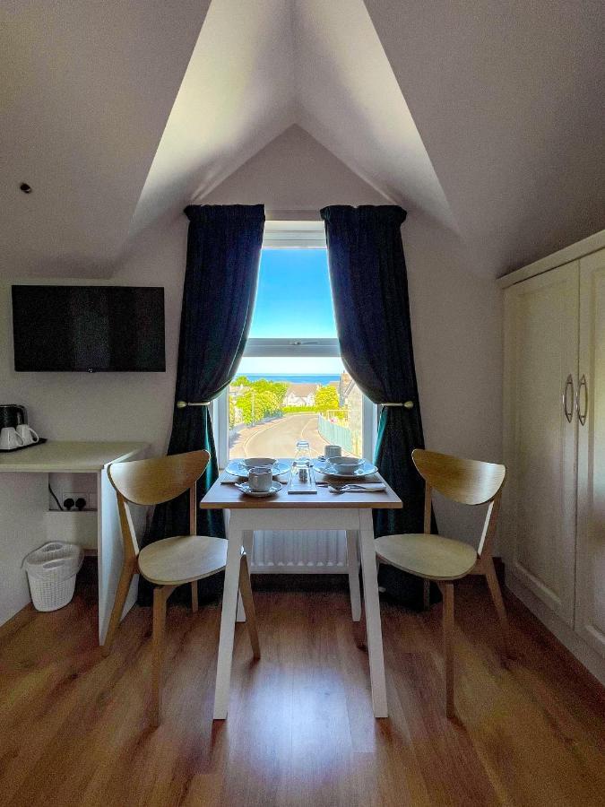 Mount Edwards Hill Guest Accommodation Cushendall Bagian luar foto